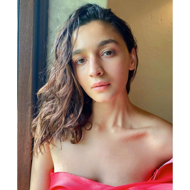 Alia Bhatt Latest Instagram Pics